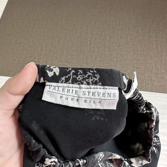 Vtg Valerie Stevens Womens 10 100% Pure Silk Dark Floral Midi Skirt Whimsygoth - Picture 6 of 7